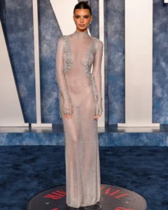 Emily Ratajkowski Icarly